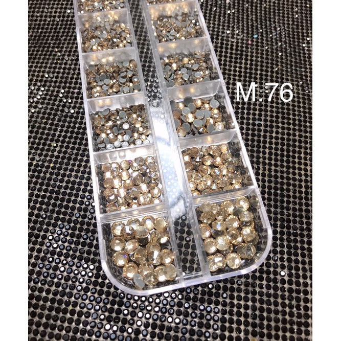 Đá chân keo mix size siêu sáng khay 1440 viên