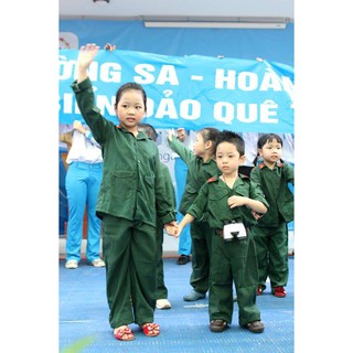 Bộ quần áo bộ đội dành cho bé