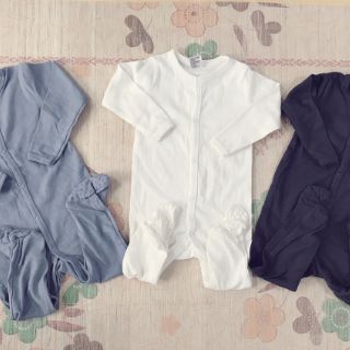 Set 3 body (Mẫu ngẫu nhiên)