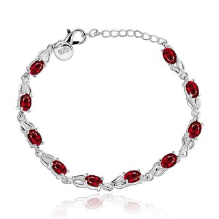 Vòng tay bạc đính đá ruby.
