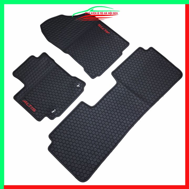 Thảm lót sàn cao su cho xe Toyota Altis 2014-2021 hàng chuẩn theo xe chịu lực tốt