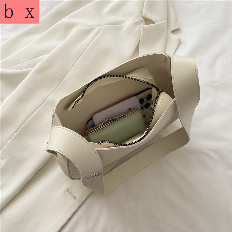 Túi Kẹp Nách Thời Trang Mùa Hè Chất Lượng Cao 2022 Cho Nữ