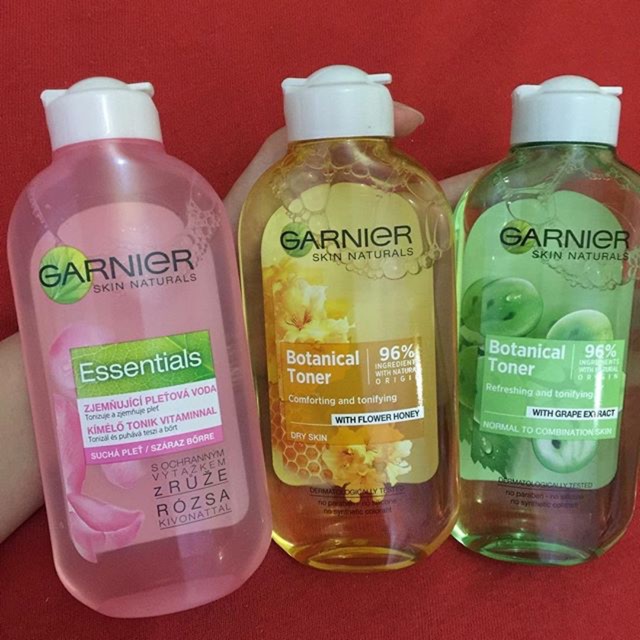 Nước hoa hồng gernier
