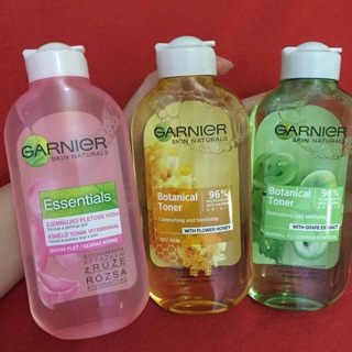 Nước hoa hồng gernier