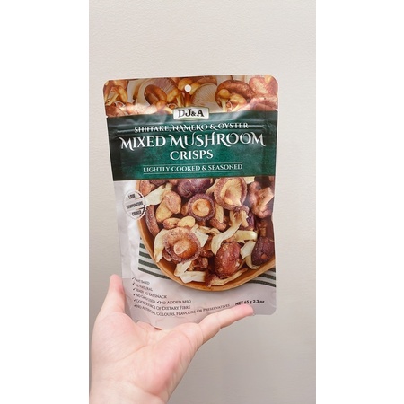 Nấm hương sấy giòn tẩm vị Shiitake Mushroom Crisps DJ&A - gói 65gram