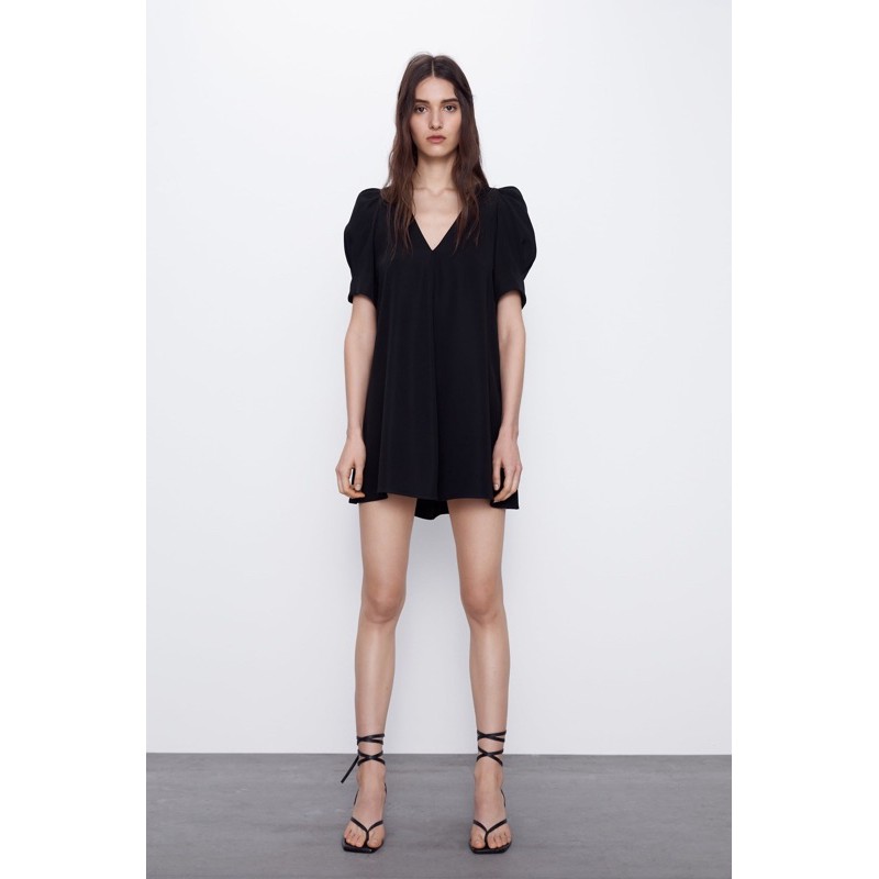 Đầm Zara chính hãng size M newtag