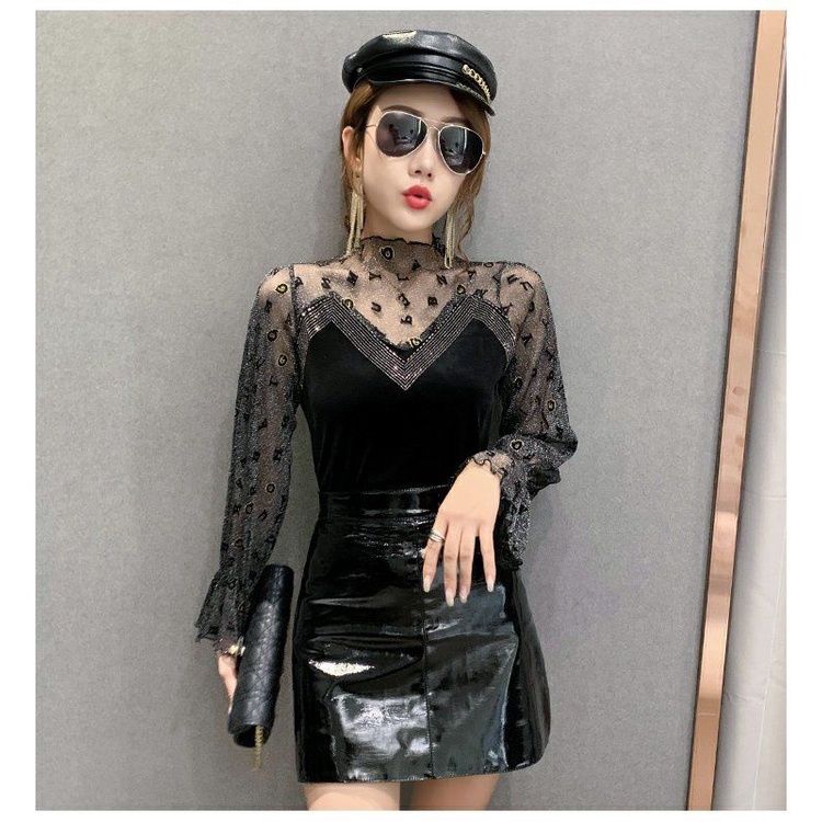 Áo Thun Tay Dài Phối Ren Hoa Thời Trang Xuân Thu Cho Phái Nữ