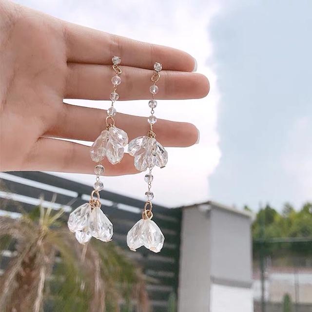 Hoa tai hoa xinh phong cách hàn quốc