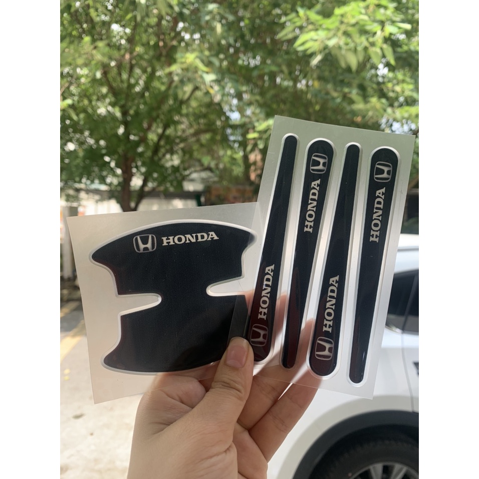 Bộ 8 chi tiết Miếng dán Silicon chống xước hõm xe và tay nắm cửa ô tô - full logo