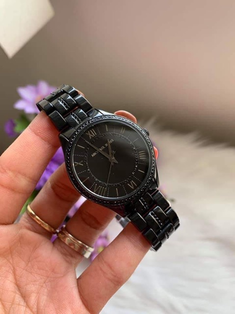 Đồng hồ nữ hiệu Micheal Kors