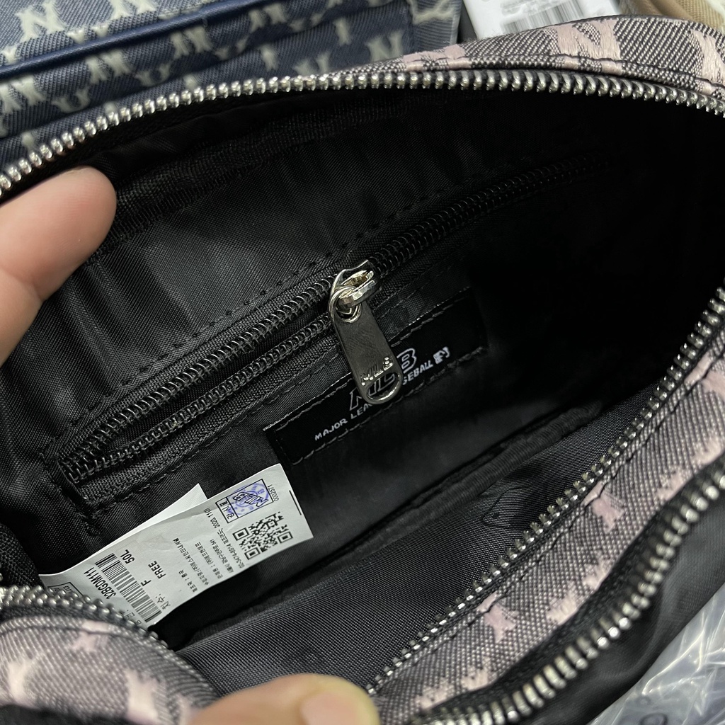 ✅ [ FELIX CHUẨN 1:1 CÓ VIDEO THẬT]  Túi đeo chéo NY Mini MLB Monogram Jacquard Cross Bag New York Yankees 32BGDM111-50L