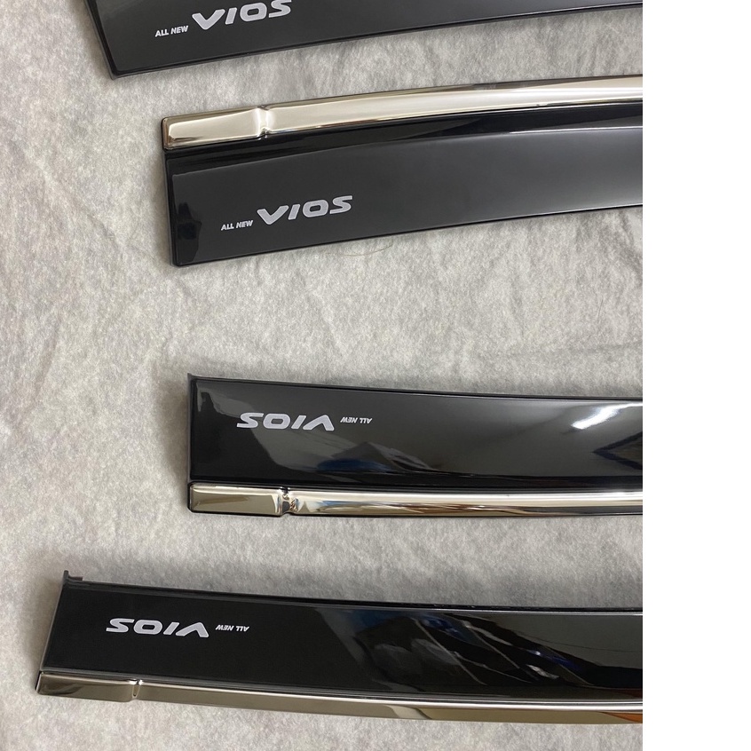 Vè che mưa xe Toyota Vios 2014, 2015, 2016, 2017 chỉ inox cao cấp, dày dặn, sáng bóng