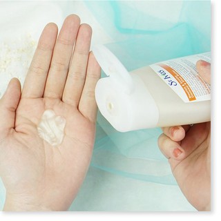 Sữa tắm St. Ives Lúa Mạch Và Bơ