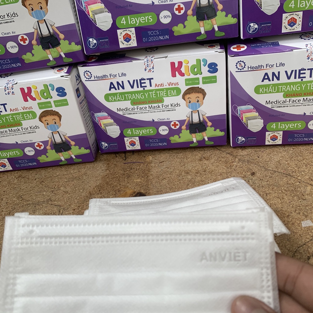 khẩu trang y tế trẻ em màu trắng, hàng chất lượng tốt, có giấy chứng nhận, hộp 50c 4 lớp | BigBuy360 - bigbuy360.vn