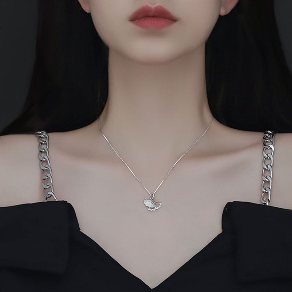 Vòng cổ Yanqueens mặt hình chiếc lá thiết kế đơn giản thời trang làm quà tặng cho nữ