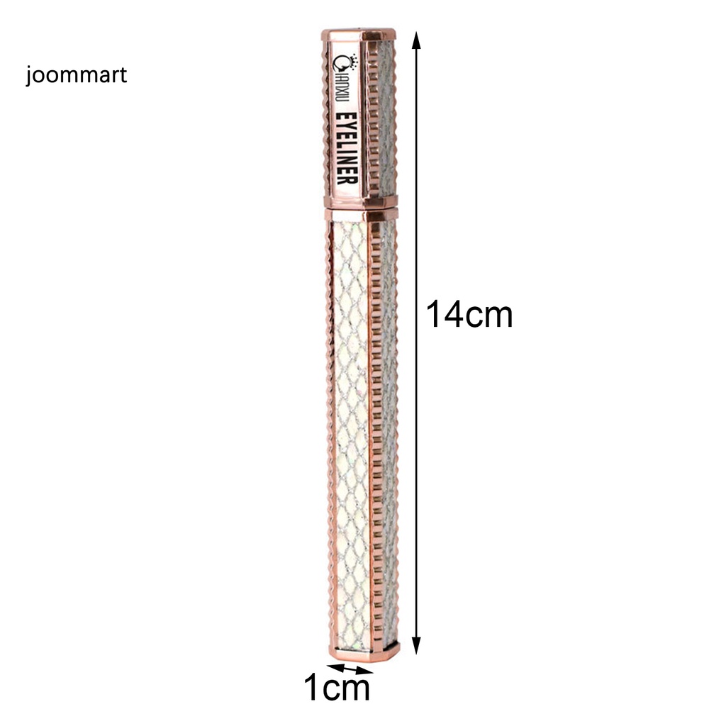 Bút kẻ mắt dạng lỏng trang điểm tự nhiên cho người mới bắt đầu | BigBuy360 - bigbuy360.vn