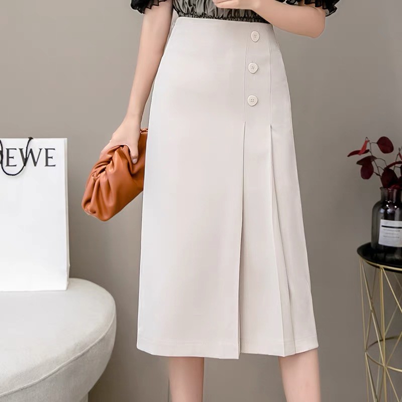 Chân váy công sở dài qua gối - Dáng suông xếp ly phối 3 cúc - Chất tuyết mưa | BigBuy360 - bigbuy360.vn