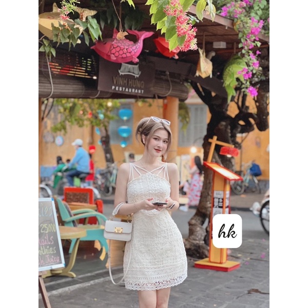 Váy ren hoa đan dây siêu xinh