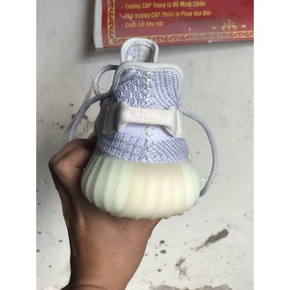 Giày yz phản quang đế xanh