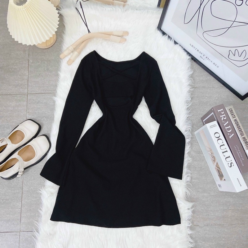 Đầm Body Đen CutOut Dây Chéo Lưng Khoe Lưng Trần Gợi Cảm