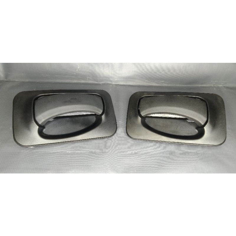 Tay mở cửa phía ngoài xe tải hyundai hd320 hd1000 hyundai 8 tấn