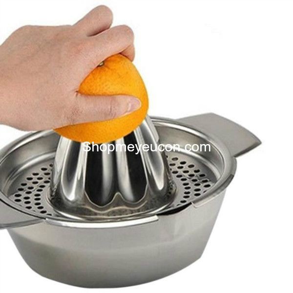 Dụng cụ vắt cam bằng inox