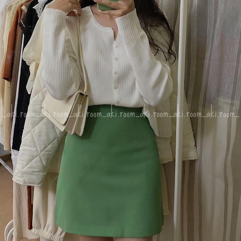 Chân váy trơn dày dáng A khóa lưng (có quần trong) | BigBuy360 - bigbuy360.vn