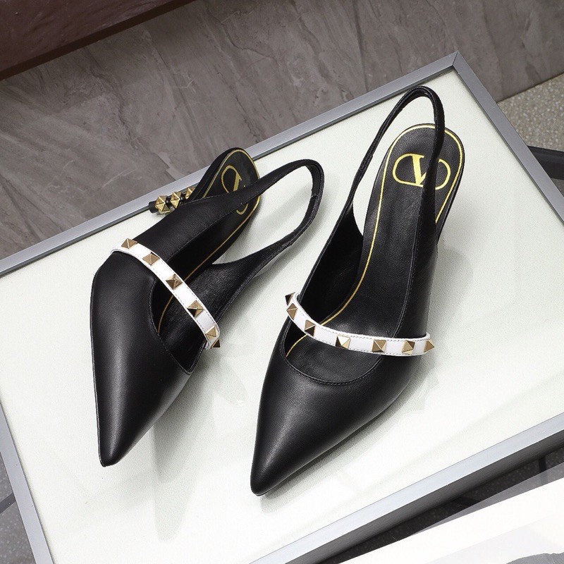 Giày cao gót mũi nhọn Valentino da thật cao cấp thiết kế gót độc đáo