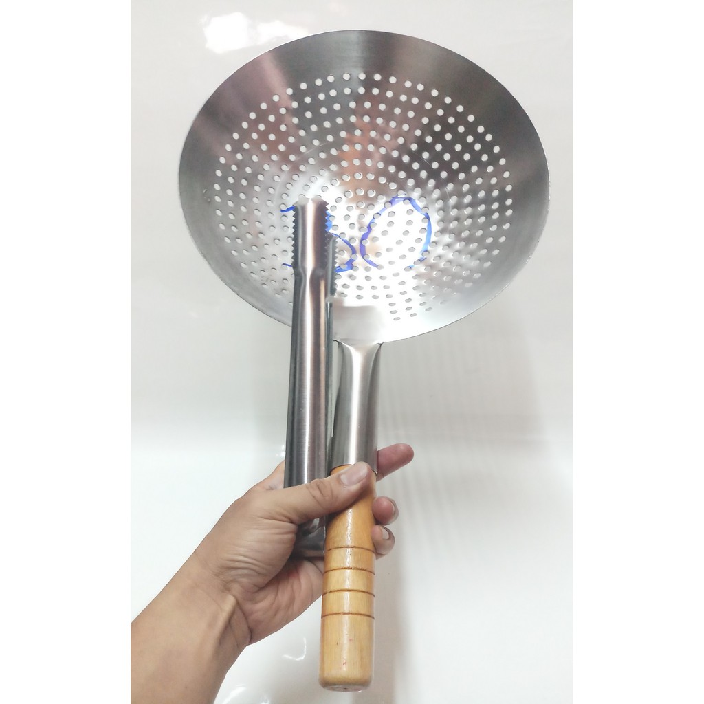 VỢT LỔ INOX CÁN GỖ CAO CẤP 30CM VỚT XƯƠNG,VỚT RAU CỦ,VỚT ĐỒ CHIÊN,TẶNG KÈM MỘT GẮP INOX.