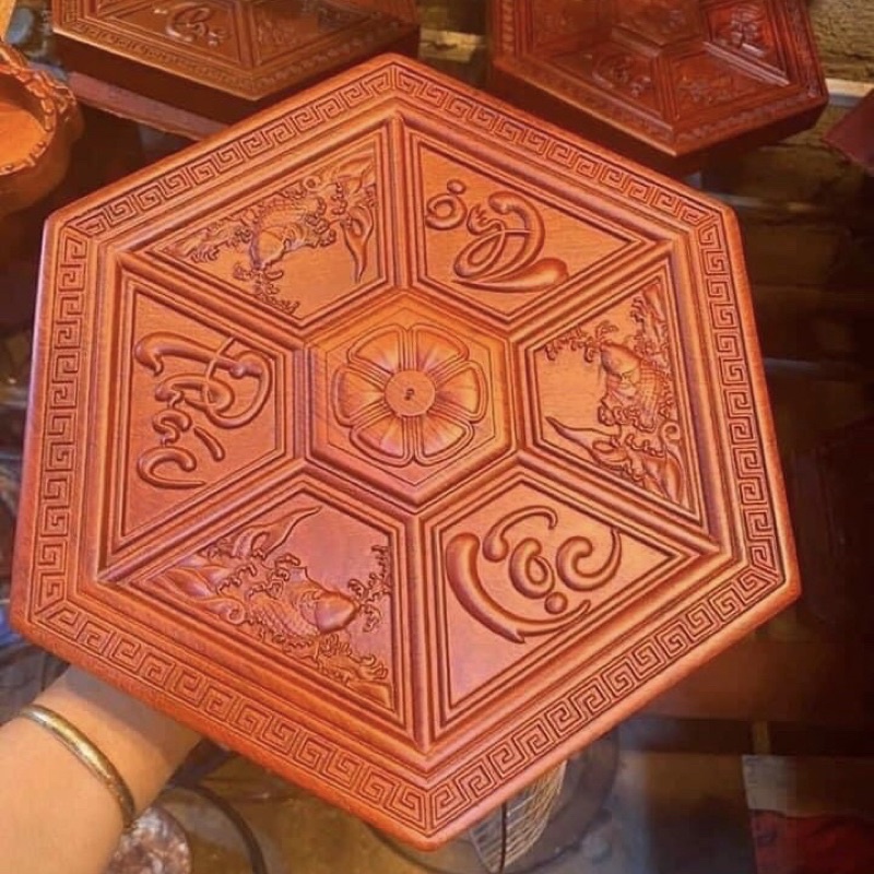 Khay đựng bánh kẹo tết bằng gỗ cao cấp - Hộp đựng mứt bằng gỗ hoa văn sang trọng