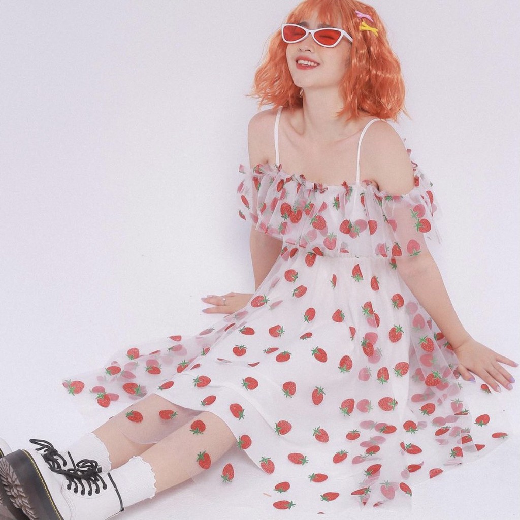 [Mã SKAMA06 giảm 8% tối đa 50K đơn 250K] VÁY ĐI CHƠI/CHỤP LOOKBOOK - STRAWBERRY DRESS - VÁY DÂU TÂY | BigBuy360 - bigbuy360.vn