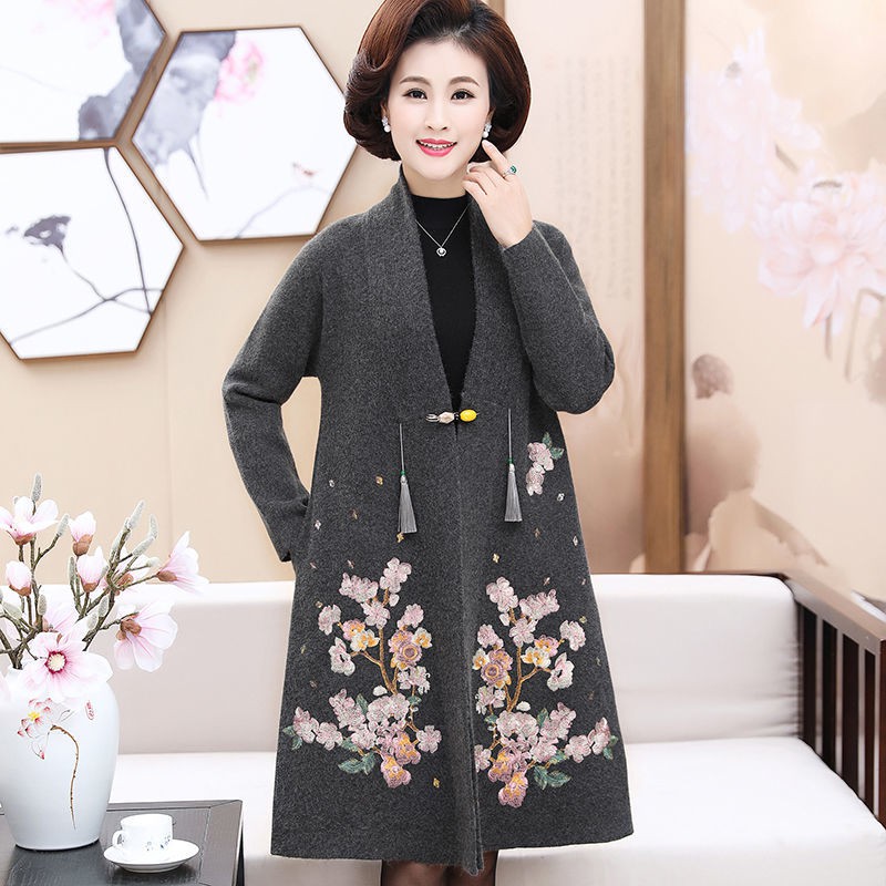 Người mẹ trung niên và người lớn tuổi quần áo thu đông tính khí phong cách nước ngoài áo khoác cardigan cỡ lớn phụ nữ tr