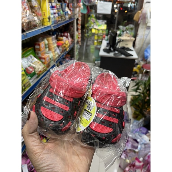 Giày sục trẻ em Thái Lan