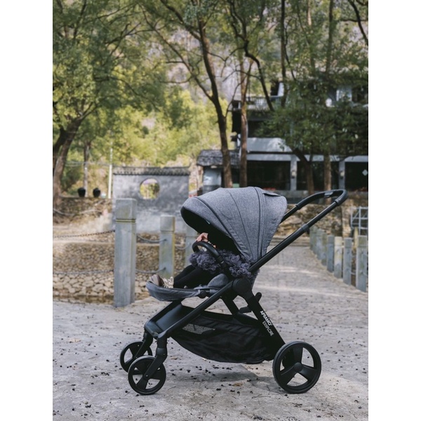 XE ĐẨY TRỢ LỰC CAO CẤP APRAMO EXXPLORE STROLLER BẢN QUỐC TẾ FULLBOX