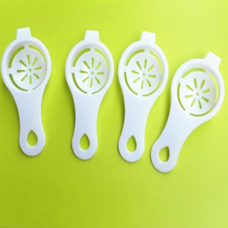 Dụng cụ tách lòng đỏ trứng gà