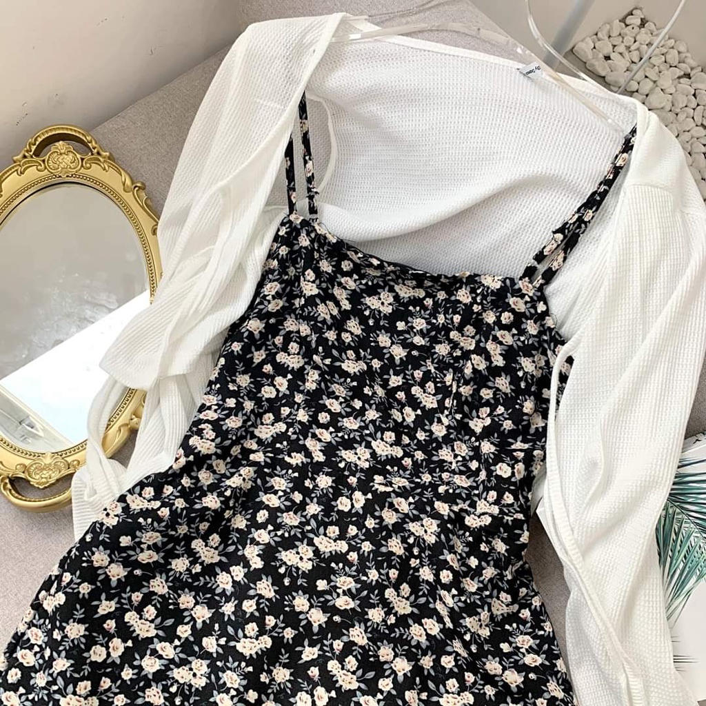 Váy 2 dây hoa nhí chun sau mix áo khoác ngoài cardigan trẻ trung phong cách tiểu thư Hàn Quốc