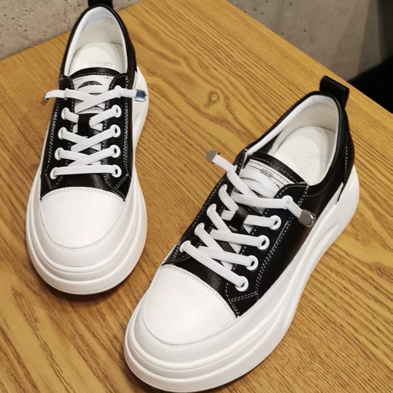 Giày Thể Thao Sneaker Nữ Đen Đế Trắng Siêu Nhẹ Hottrend 2023