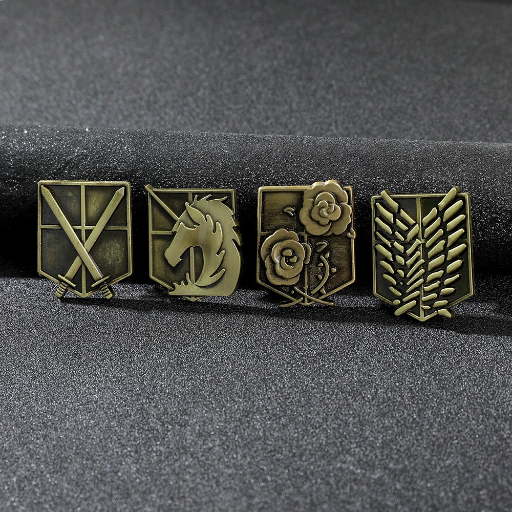 Pin cài áo Attack On Titan huy hiệu quân trinh sát/ quân cảnh vệ/ quân đồn trú/ học viện đào tạo - GC237