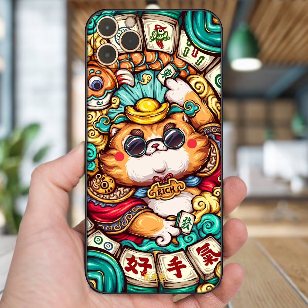 Ốp lưng iPhone 11 Pro Max dẻo đen cạnh vuông in hình Mèo Thần Tài dễ thương