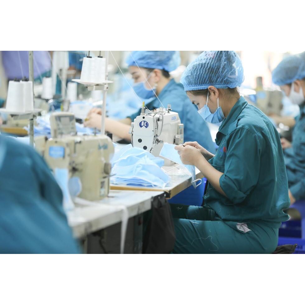 Khẩu trang y tế BabyGao hộp 50 cái, 4 lớp, vải kháng khuẩn hàng chuẩn quốc phòng