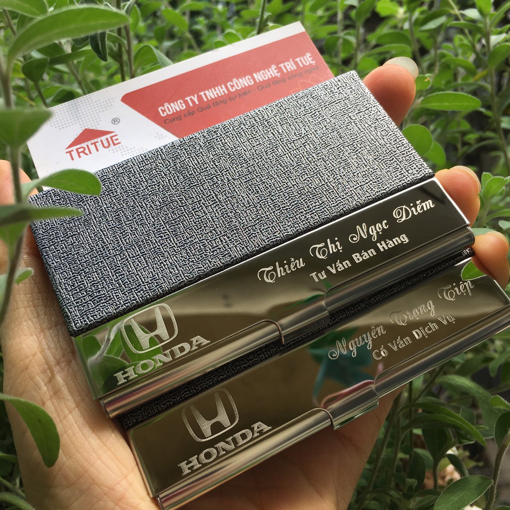 Hộp đựng danh thiếp bằng da hc05, ví đựng name card khắc tên lấy ngay đựng được 15 name card