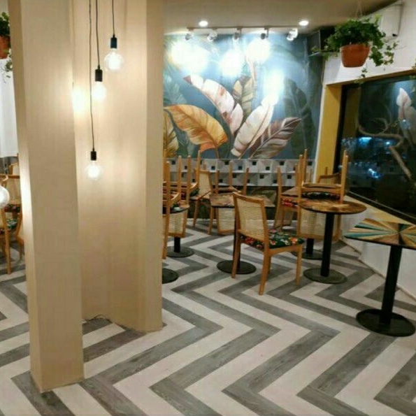 Sàn nhựa vân gỗ keo sẵn tự bóc dán giá rẻ Hà Nội