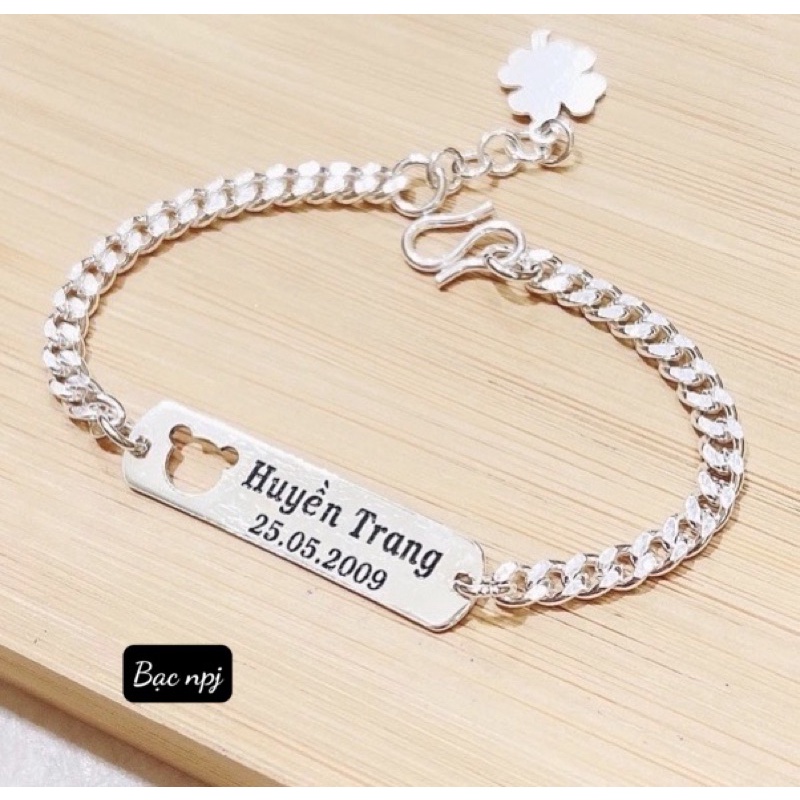 Lắc tay đơn khắc bảng tên BNP bạc ta , dày dặn cho bé