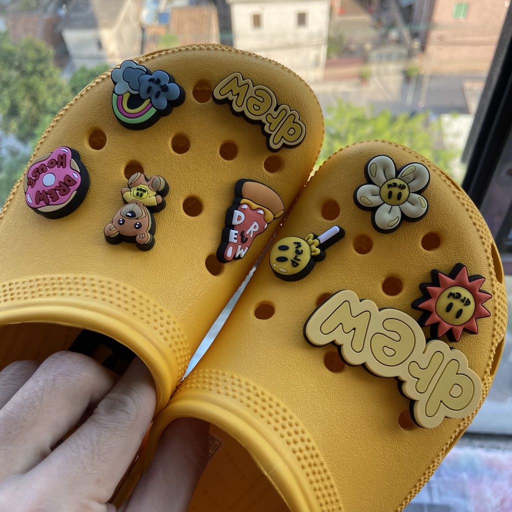 Croc Bộ 9 Phụ Kiện Làm Xăng đan Cài Nút Kiểu Dáng Xinh Xắn Cho Bé