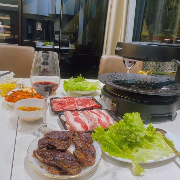 BẾP NƯỚNG ĐIỆN KHÔNG KHÓI CHEF&CHEF BBQ TỰ XOAY HÀN QUỐC