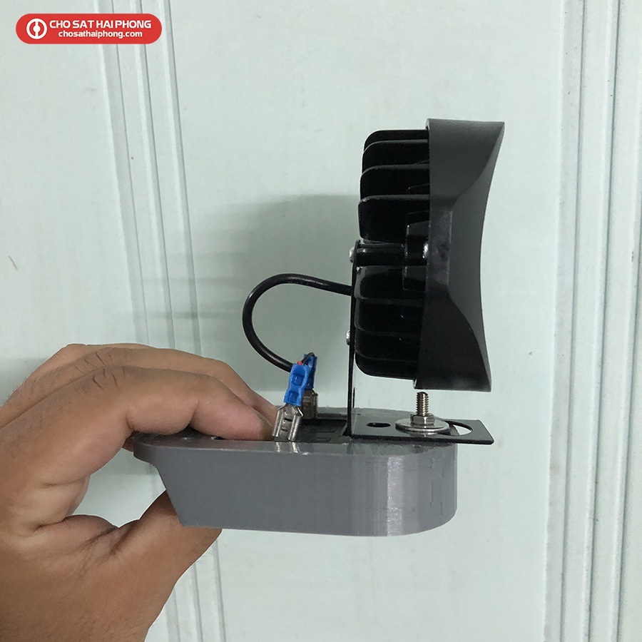 Đèn pin chân gài đế Makita - Chợ Sắt Hải Phòng Online