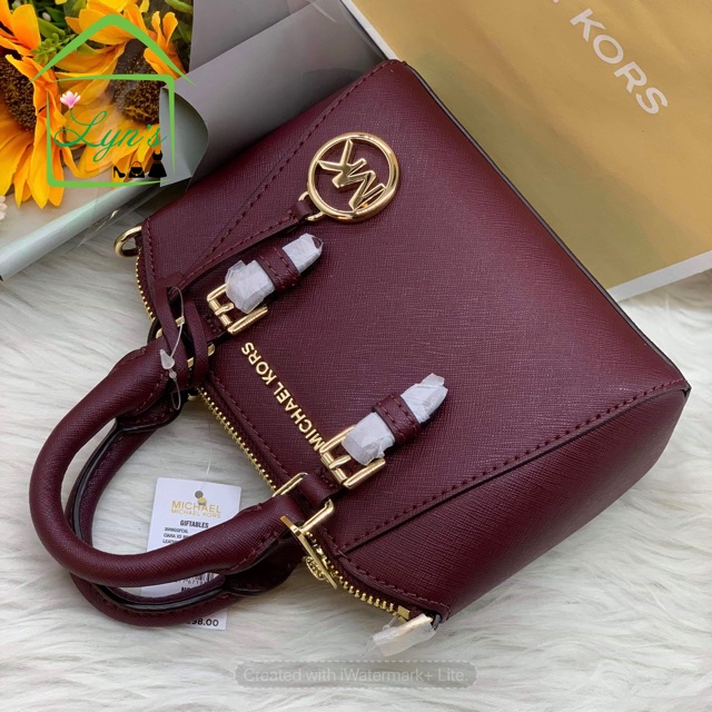 Túi Michael Kors Ciara Giftables nhỏ xinh vừa Ip+