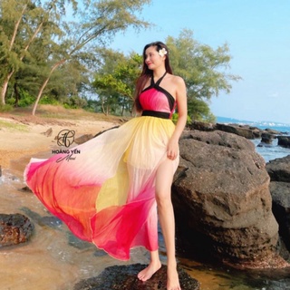 HOANGYEN - Đầm tơ loang màu cổ yếm đỏ vàng viền đen xẻ tà đi biển