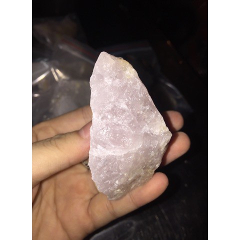 ĐÁ THÔ HỒNG | BigBuy360 - bigbuy360.vn