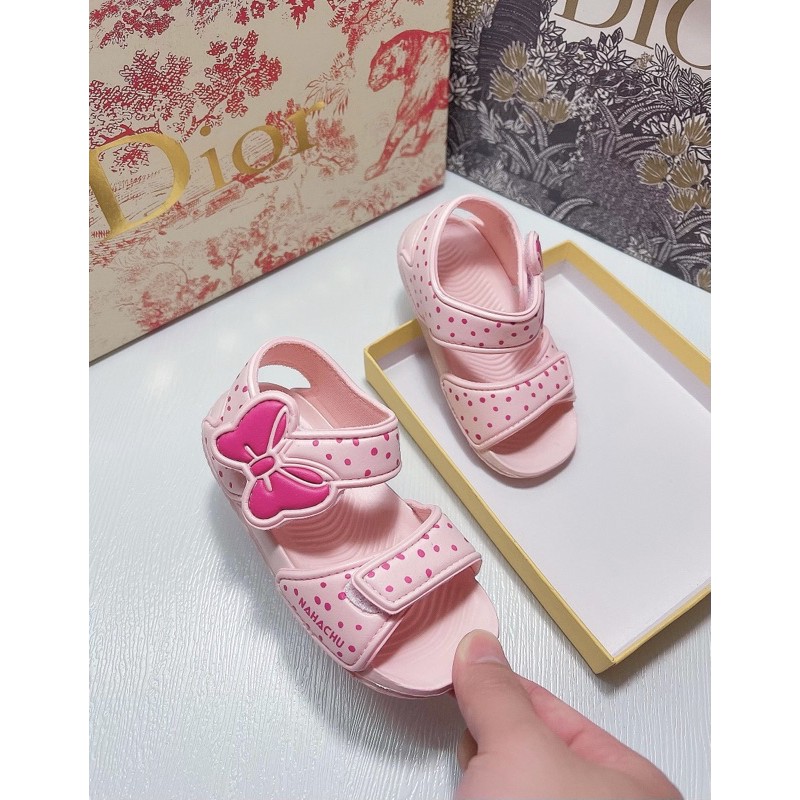 Xăng đan xốp cho bé gái